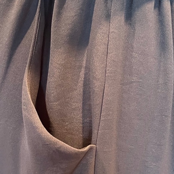 BCBGmaxazria neutral grey long sleeve pullover elastic waist dress size medium - Picture 11 of 14